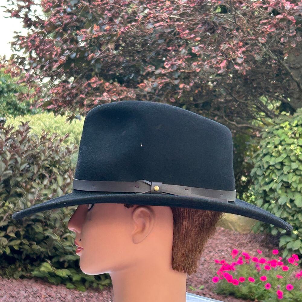 Dorfman Pacific black wool felt outback western-style fedora Size sm/med